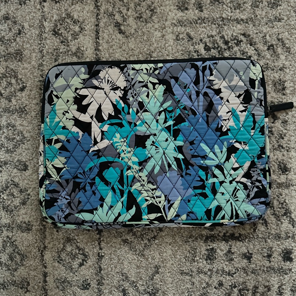 Vera Bradley Camofloral Quilted Laptop Sleeve - For 13 in. Laptop